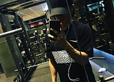 비스트 이기광, 헬스장 거울 앞 인증샷 "운동 하자"