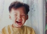 김우빈, 어린 시절 모습 공개 ‘시원한 미소’