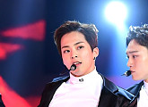 [BZ포토] 엑소 시우민, 후광이 절로~