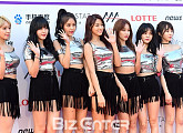 [BZ포토] AOA, 계절감 상실한 시상식 패션