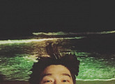 윤균상, 훈훈한 일상 공개 "늦은 밤, 속초 해변 어딘가"