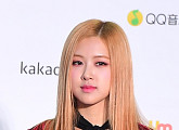 [BZ포토] 블랙핑크 로제, 미모에 꽃이 폈네