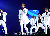 [BZ포토] B.A.P, 단체 화이트 수트