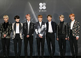 방탄소년단, 美 빌보드 연간 차트 4개 부문 진입 ‘쾌거’