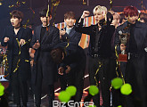 [BZ포토] B1A4, '쇼챔'에서 1위 했어요 '감격'