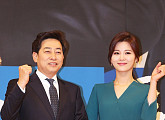 [BZ포토] 김성준-최혜림 앵커, 평일 'SBS 8뉴스'를 책임지겠습니다