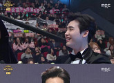 [2016 MBC 연기대상]이종석, 연기대상 수상…짧고 굵은 소감 "열심히 하겠다"