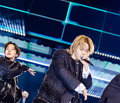 [비즈 포토] BTS 지민, 선을 그리는 몸짓… 예술이 된 무대