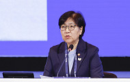 [2025 한일시니어포럼] 정은경 장관 “초고령사회 본격 진입, 지속가능 돌봄체계 구축 핵심”