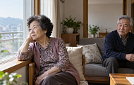 나이 들수록 줄어드는 ‘기댈 사람’