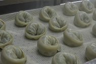 낙곱새 곱창 전골 밀키트ㆍ갈비탕ㆍ종갓집 만두ㆍ쌀컵라면, 간편식 전성시대(극한직업)