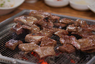 포천 이동갈비ㆍ시래기 정식 맛집ㆍ100년 고택 개성주악ㆍ전통차 카페ㆍ비둘기낭 폭포ㆍ포천아트밸리 등 '고두심이 좋아서' 가을 힐링 나선다