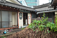 '극한직업' 낡은 집 개조ㆍ맞춤형 농가 주택 짓기 위해 애쓰는 사람들