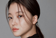 김수아, '키스는 괜히 해서!' 합류