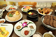 '동네한바퀴' 광주 떡갈비 한정식 홀릭