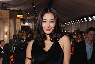 트와이스 지효, 美 골든글로브 참석…'케데헌' OST 인연