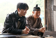 '왕사남' 장항준 미담 공개…단역 배우까지 챙긴 '거장 직전 감독'