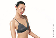 ‘솔로지옥5’ 최미나수, 비키니로 완성한 ‘건강미의 정석’