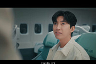 임영웅, 단편영화 '하나 유니버스' 출연…히어로급 존재감