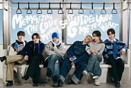 투어스, 사랑을 향해 돌진…미니 5집 밀리언셀러 예약