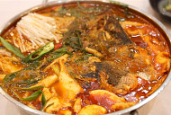 '동네한바퀴' 진안 용담호 쏘가리 매운탕, 고향의 맛
