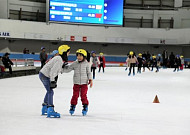 [주말에 어디갈래] 스케이팅에서 빙벽 등반까지, 동계레포츠 명소가 있는 국내 관광지 5곳