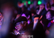 [포토] 남녀노소 모두 즐거운 '2018 따뜻한 콘서트'