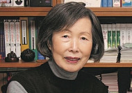 시집 ‘멀고 먼 길’ 쓴 김초혜 시인, ‘공초문학상’ 수상