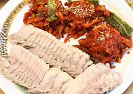 '생방송 투데이' 오천만의 메뉴, 보쌈 맛집 '삼해집'·대왕문어해물보쌈 맛집 '사랑방보쌈'…위치는?