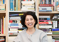 [W 인터뷰] "당신의 마음 통장, 마이너스여도 괜찮나요?"