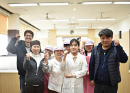 [급식시장 친환경 바람(下)] “초·중·고 넘어 직장까지 친환경 급식 이뤄져야죠”