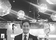 '♥박현선 다이아 프러포즈' 이필립 누구?…이서진도 인정한 '연예계 대표 금수저'