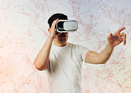 ‘포스트 코로나19’ 시대에서 주목받는 VR·AR 기술…헬스케어 성장 계기로 훨훨 날까