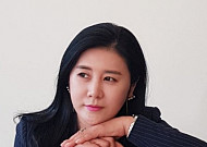 [초대석] 김정희 보석디자이너 "위로ㆍ감동 줘야 진짜 명품…스토리가 먼저죠"