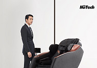 휴테크, ‘안마의자 ES9 블랙’ 출시…“명품 가죽 연상시키는 디자인”