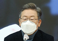 민주당 선대위, '코로나 상황실' 설치..."방역당국과 핫라인 개설"
