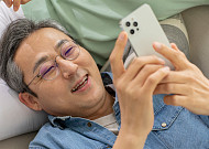 "잘 주무셨어요?"…서울시, AI가 중장년 1인가구 챙긴다
