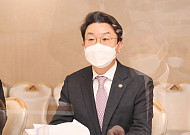 기재차관 "영화관람료 인상 최소화…스포츠관람·숙박 할인권 지원"