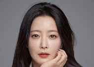 [인터뷰] ‘내일’ 김희선 “30년째 재발견? 매번 새로운 도전하죠”