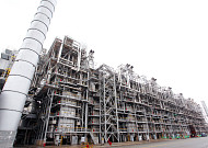 "납사 수출 제한·비축유 방출"⋯정부, 석화업계 '4월 셧다운' 차단 총력