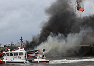제주 한림항 어선 3척 화재, 7시간 작업 끝에 완전 진화…3명 부상, 2명 실종