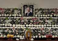 “제약업계 큰 별 졌다…존경의 아이콘”…각계서 강신호 명예회장 조문