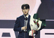 “뇌 운동도 스포츠다”···페이커가 종결 지은 논란 [이슈크래커]