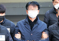 검찰, ‘이재명 습격범’ 구속기소…“공범·배후 없어”