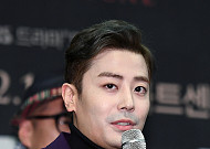 “결코 성추행범이 아니다”…한지상, 악플에 법적 조치 예고