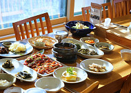 '생방송 투데이' 오늘방송맛집- 자족식당, 강원도에서 손꼽히는 한정식집! '흔○○○'