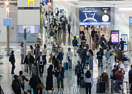 한국 '어린이날', 일본 '골든위크', 중국 '노동절' 연휴...도심 ‘북적'