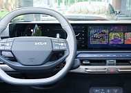 LG유플러스-기아, 더 기아 EV3 모델에 차량용 게임 제공