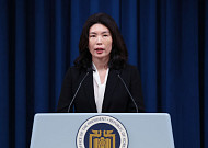 정부가 저출생에 돈 많이 썼다? OECD 기준으로는 복지 선진국 절반도 안 써