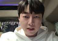 이진호, '뇌출혈' 수술 없이 호전⋯이용진 등 동료들 병문안